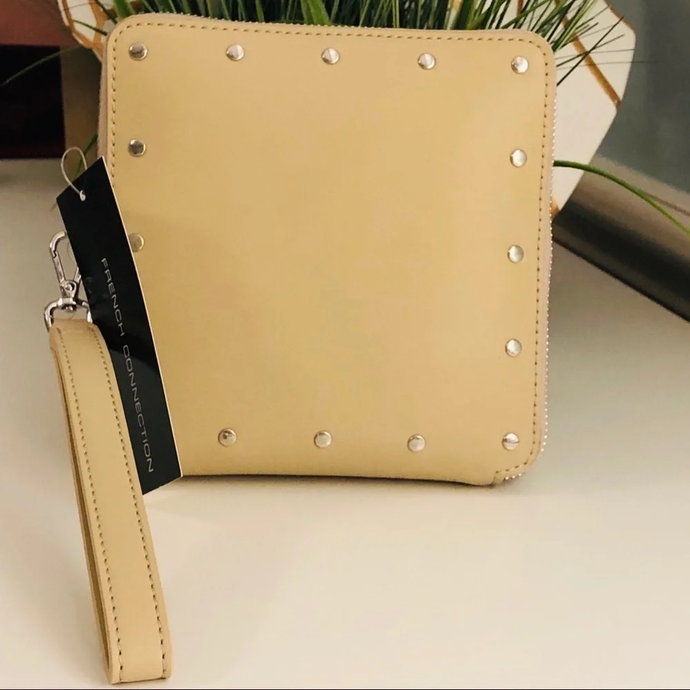Cecile Box Wristlet NWT